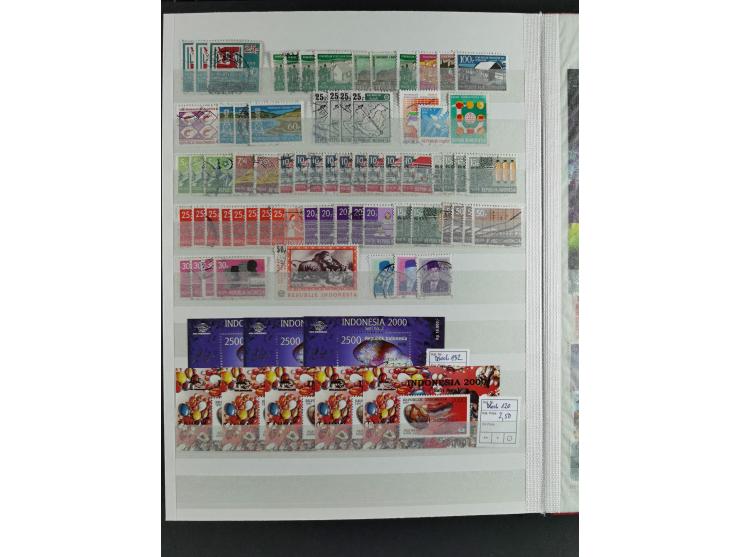 1949/79, mint never hinged, unused and used group with many duplicates, incl. multiples, blocks, stamps with blank fields, et