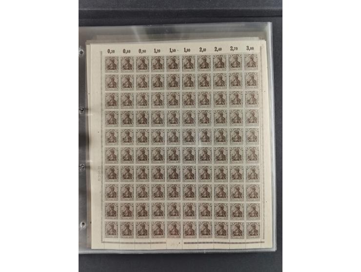 1900/18, überwiegend postfrische und etwas ungebrauchte Bogenpartie (29 Stk.) mit Wertzffer Mi.-Nr. 52, Germania mit Inschrif