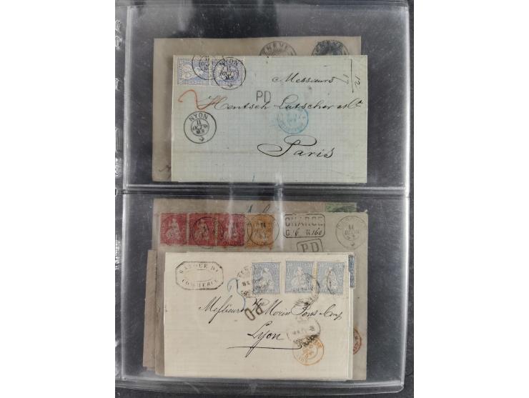 1862/82, Lot 14 interessantere Frankaturen der Sitzenden Helvetia gezähnt. Dabei 10 Rp. blau als Mischfrankatur mit Strubel 2