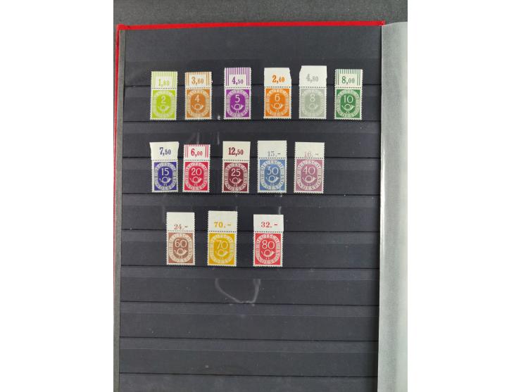 1949/59, praktisch komplette postfrische Sammlung (ohne Mi.-Nrn. 134+138), einheitlich vom oberen Bogenrand mit Lumogen und L