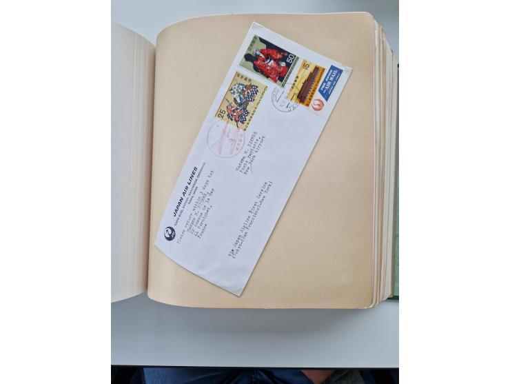 1945/80 (ca.), einige hundert Luftpostbriefe und Karten von Brasilien, Indien und Japan mit interessanten Frankaturen und Ers