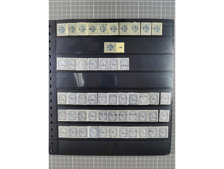 1920/22, interessante, meist postfrische und gestempelte Sammlung inkl. Dienstmarken mit besseren Marken, Farben, Plattenfehl