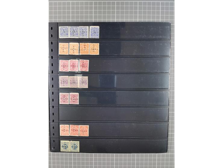 1920/22, interessante, meist postfrische und gestempelte Sammlung inkl. Dienstmarken mit besseren Marken, Farben, Plattenfehl