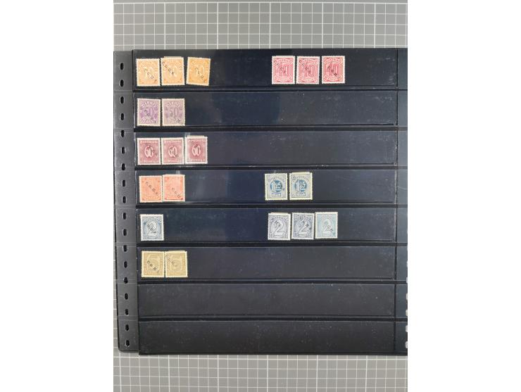 1920/22, interessante, meist postfrische und gestempelte Sammlung inkl. Dienstmarken mit besseren Marken, Farben, Plattenfehl