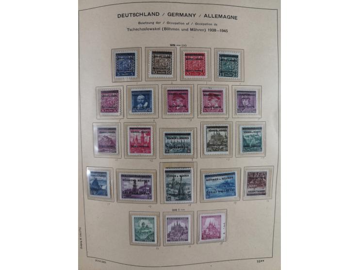 1840/1945, in den Hauptnummern fast komplette ungebrauchte und gestempelte Sammlung Deutsches Reich inkl. Dienstmarken ab Alt