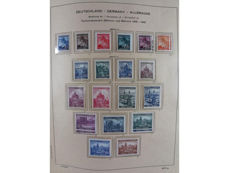 1840/1945, in den Hauptnummern fast komplette ungebrauchte und gestempelte Sammlung Deutsches Reich inkl. Dienstmarken ab Alt