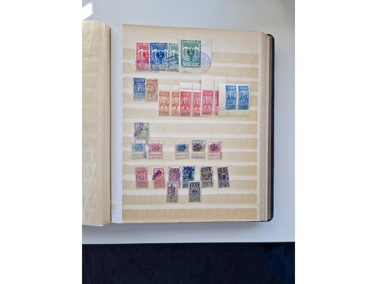 FISKALMARKEN: 1880/1920 (ca.), Einige tausend Fiskalmarken, Eisenbahnmarken, etc., teils in Bogenteilen und auch Bogen