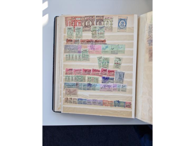 FISKALMARKEN: 1880/1920 (ca.), Einige tausend Fiskalmarken, Eisenbahnmarken, etc., teils in Bogenteilen und auch Bogen