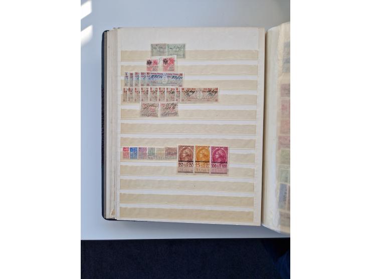 FISKALMARKEN: 1880/1920 (ca.), Einige tausend Fiskalmarken, Eisenbahnmarken, etc., teils in Bogenteilen und auch Bogen