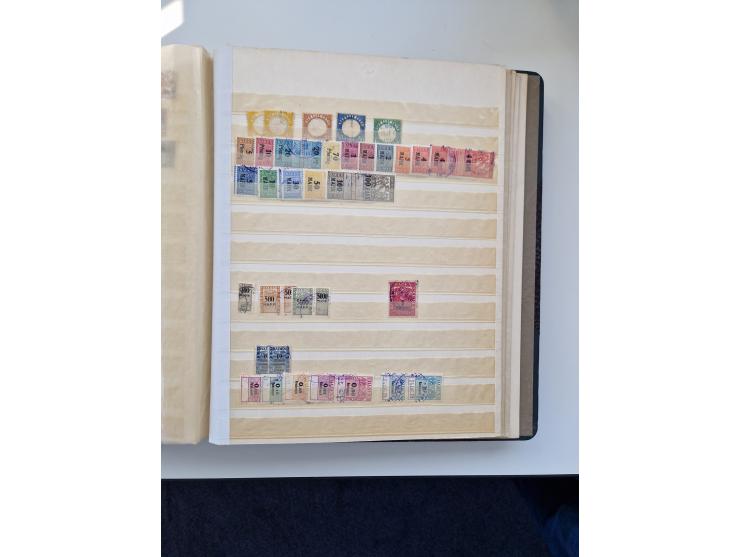 FISKALMARKEN: 1880/1920 (ca.), Einige tausend Fiskalmarken, Eisenbahnmarken, etc., teils in Bogenteilen und auch Bogen