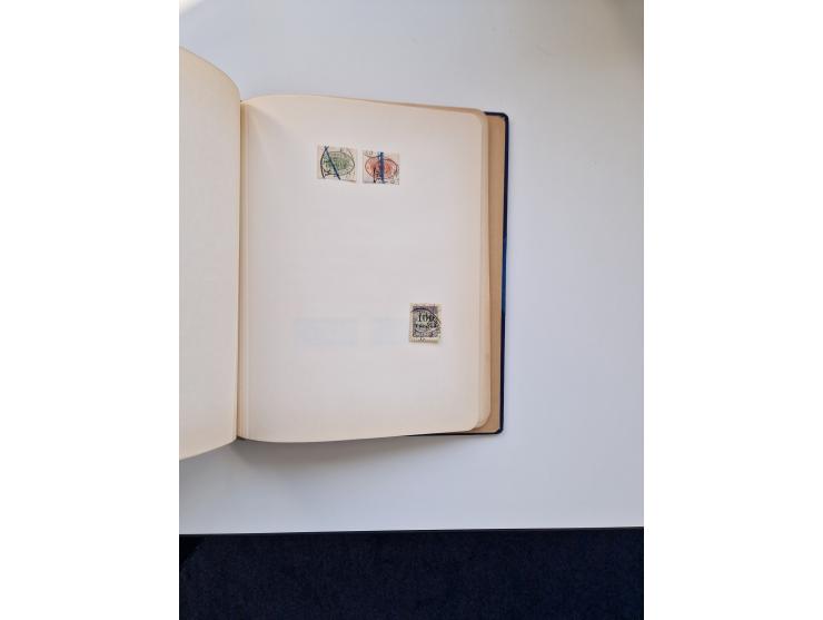 FISKALMARKEN: 1880/1920 (ca.), Einige tausend Fiskalmarken, Eisenbahnmarken, etc., teils in Bogenteilen und auch Bogen