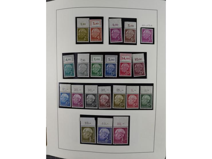 1949/2010, umfangreiche, in den Hauptnummern je postfrische/ wenig ungebrauchte und gestempelt komplette Sammlung inkl. selbs