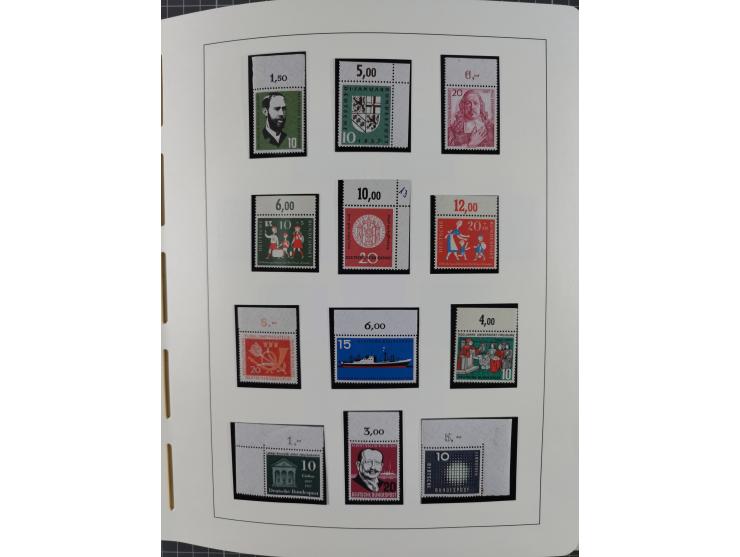 1949/2010, umfangreiche, in den Hauptnummern je postfrische/ wenig ungebrauchte und gestempelt komplette Sammlung inkl. selbs