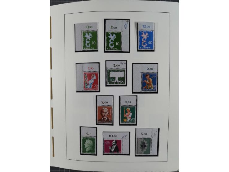 1949/2010, umfangreiche, in den Hauptnummern je postfrische/ wenig ungebrauchte und gestempelt komplette Sammlung inkl. selbs
