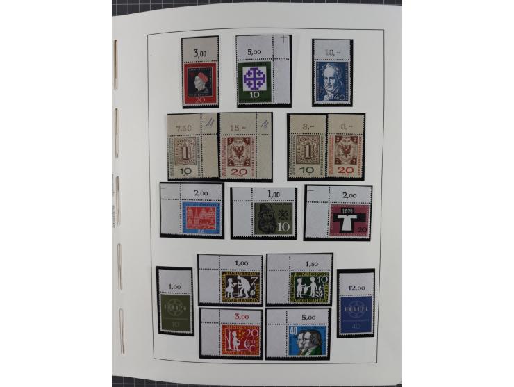 1949/2010, umfangreiche, in den Hauptnummern je postfrische/ wenig ungebrauchte und gestempelt komplette Sammlung inkl. selbs