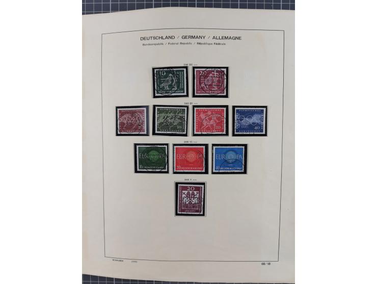 1949/2010, umfangreiche, in den Hauptnummern je postfrische/ wenig ungebrauchte und gestempelt komplette Sammlung inkl. selbs