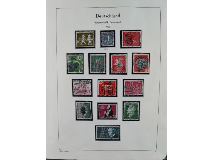 1949/2010, umfangreiche, in den Hauptnummern je postfrische/ wenig ungebrauchte und gestempelt komplette Sammlung inkl. selbs