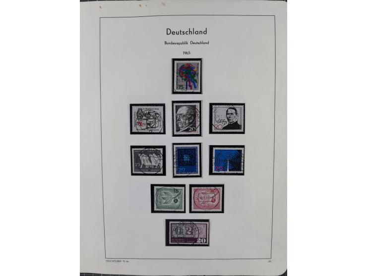 1949/2010, umfangreiche, in den Hauptnummern je postfrische/ wenig ungebrauchte und gestempelt komplette Sammlung inkl. selbs