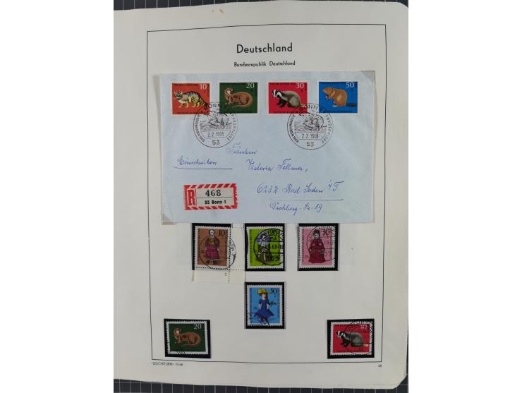 1949/2010, umfangreiche, in den Hauptnummern je postfrische/ wenig ungebrauchte und gestempelt komplette Sammlung inkl. selbs