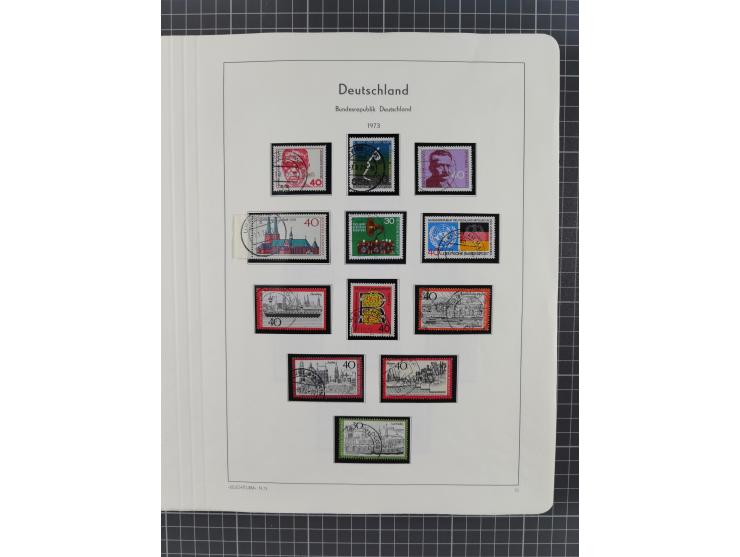 1949/2010, umfangreiche, in den Hauptnummern je postfrische/ wenig ungebrauchte und gestempelt komplette Sammlung inkl. selbs