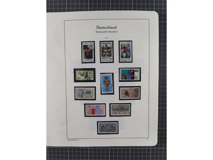 1949/2010, umfangreiche, in den Hauptnummern je postfrische/ wenig ungebrauchte und gestempelt komplette Sammlung inkl. selbs