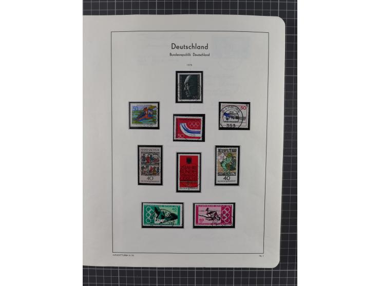 1949/2010, umfangreiche, in den Hauptnummern je postfrische/ wenig ungebrauchte und gestempelt komplette Sammlung inkl. selbs