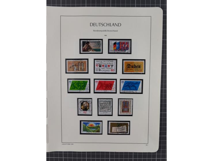 1949/2010, umfangreiche, in den Hauptnummern je postfrische/ wenig ungebrauchte und gestempelt komplette Sammlung inkl. selbs