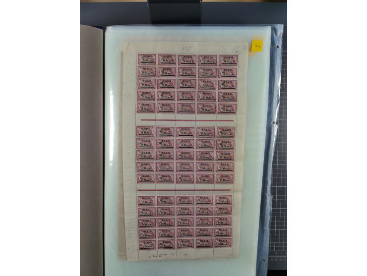 1920/23, umfangreiche Bogensammlung mit über 100 Bogen in 3 großen Bogenalben ex Mi.-Nr. 18c-121, davon 50 verschiedene, die 