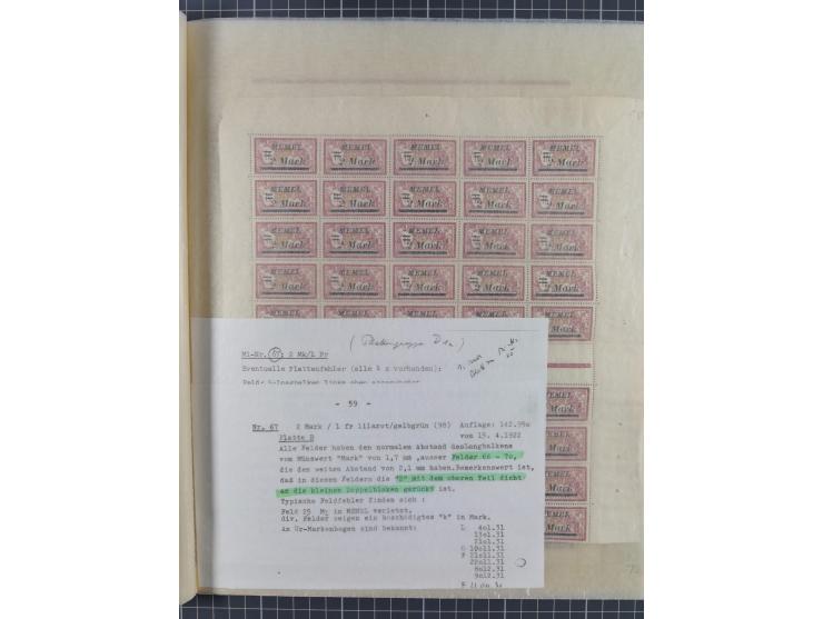 1920/23, umfangreiche Bogensammlung mit über 100 Bogen in 3 großen Bogenalben ex Mi.-Nr. 18c-121, davon 50 verschiedene, die 