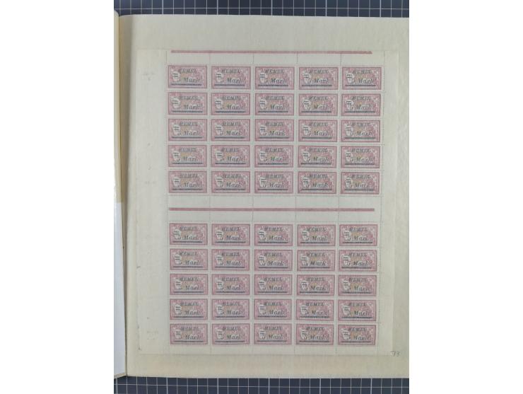 1920/23, umfangreiche Bogensammlung mit über 100 Bogen in 3 großen Bogenalben ex Mi.-Nr. 18c-121, davon 50 verschiedene, die 