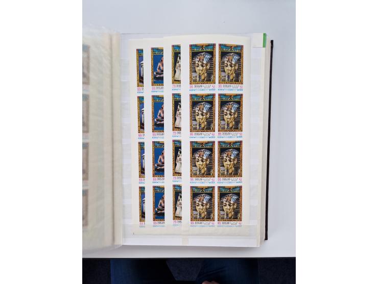 1967/70 (ca.), large mint never hinged accumulation, plenty of material and duplicates including souvenir sheets and full she