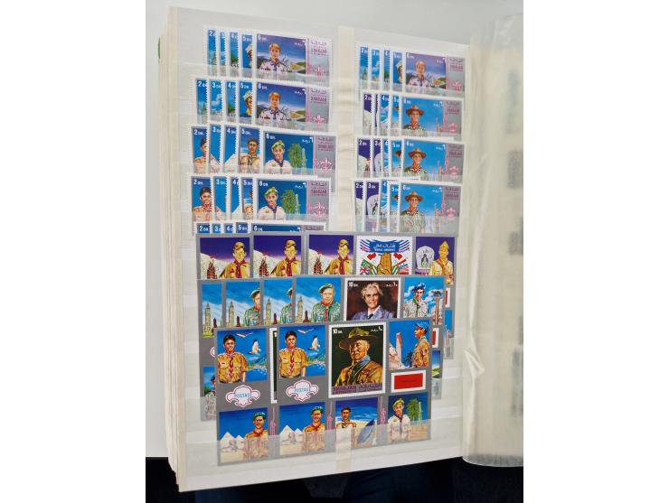 1967/70 (ca.), large mint never hinged accumulation, plenty of material and duplicates including souvenir sheets and full she