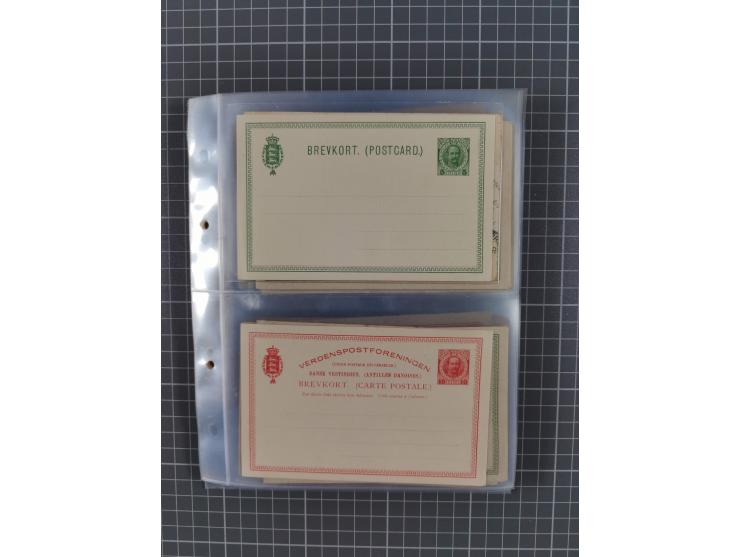 1879/1912, Sammlung mit fast 100 ungebrauchten und gebrauchten Ganzsachen inkl. drei Postkarten/Ganzsachenkarte Deutsches Rei