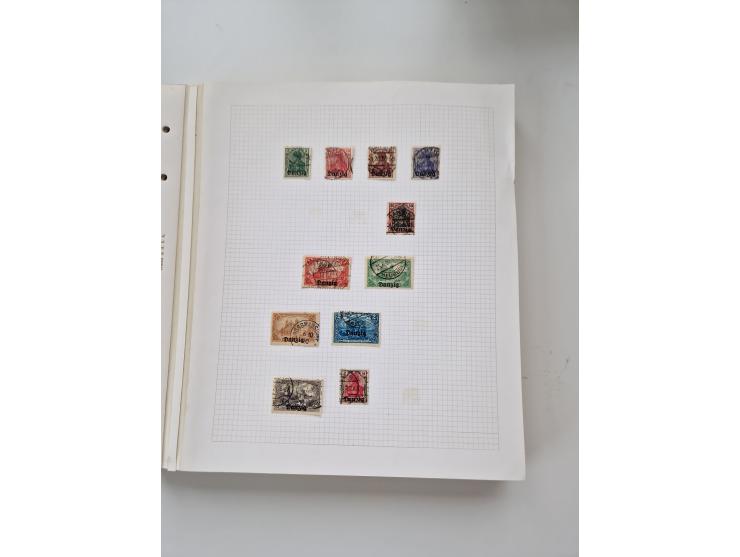 1920/39, sehr interessante und inhaltsreiche ungebrauchte/postfrische und gestempelte Sammlung, beginnend mit reichhaltigem T