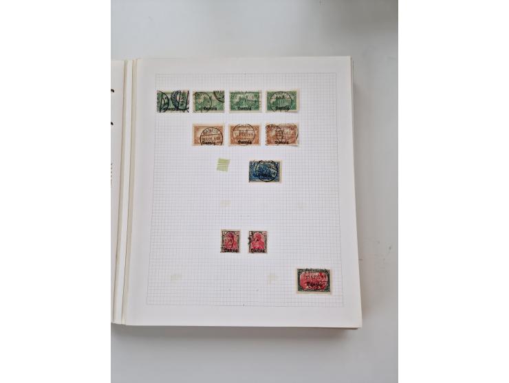 1920/39, sehr interessante und inhaltsreiche ungebrauchte/postfrische und gestempelte Sammlung, beginnend mit reichhaltigem T