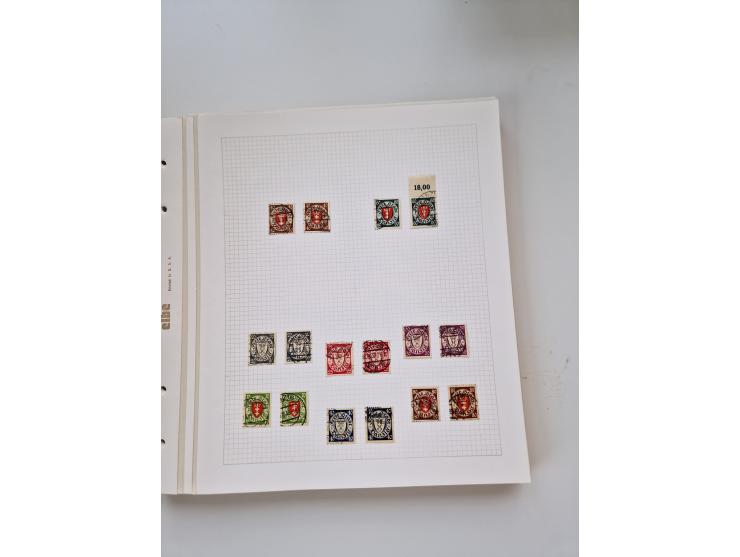 1920/39, sehr interessante und inhaltsreiche ungebrauchte/postfrische und gestempelte Sammlung, beginnend mit reichhaltigem T