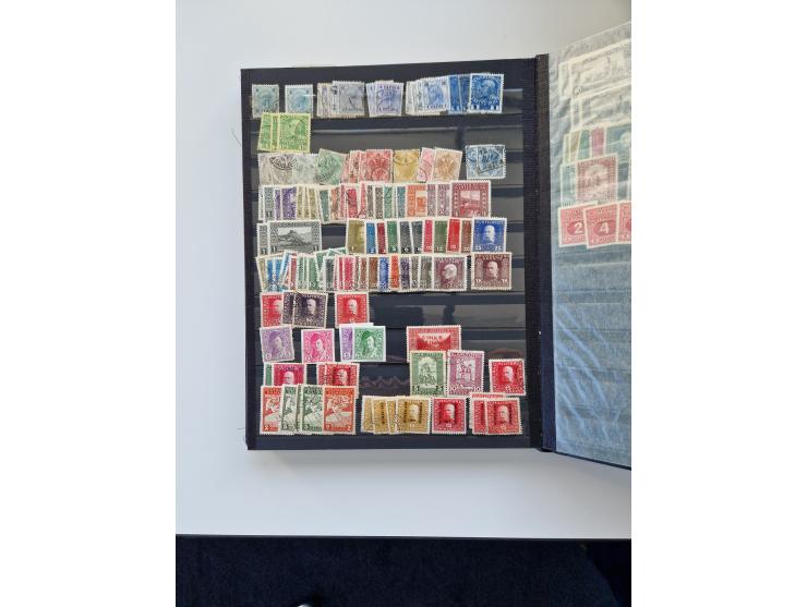 1850/2000 (ca.), umfangreicher gestempelter und postfrischer/ungebrauchter Bestand ab Klassik in elf Alben, Erhaltung von feh