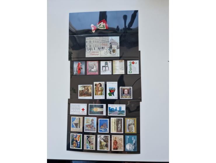 1850/2016, anfangs ungebrauchte/postfrische und gestempelte Sammlung, mit vielen guten Ausgaben, dabei Mi.-Nr. 161-177 gestem