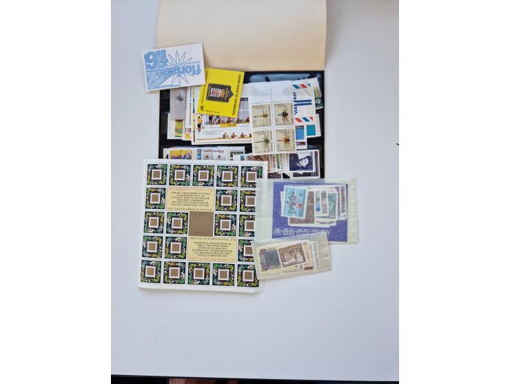 1850/2016, anfangs ungebrauchte/postfrische und gestempelte Sammlung, mit vielen guten Ausgaben, dabei Mi.-Nr. 161-177 gestem