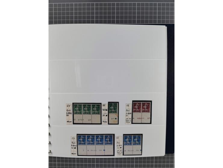 1922, inhaltsreiche, vorwiegend postfrische Sammlung Druckdaten, dabei Einheiten, Zwischenstege, Aufdruckfehler dabei gute We