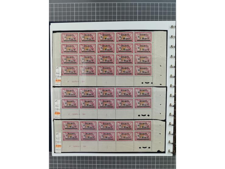 1922, inhaltsreiche, vorwiegend postfrische Sammlung Druckdaten, dabei Einheiten, Zwischenstege, Aufdruckfehler dabei gute We