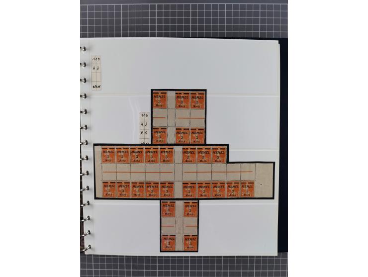 1922, inhaltsreiche, vorwiegend postfrische Sammlung mit Einheiten, Aufdruckfehlern, Zwischenstege, Herzstücke usw., meist gu