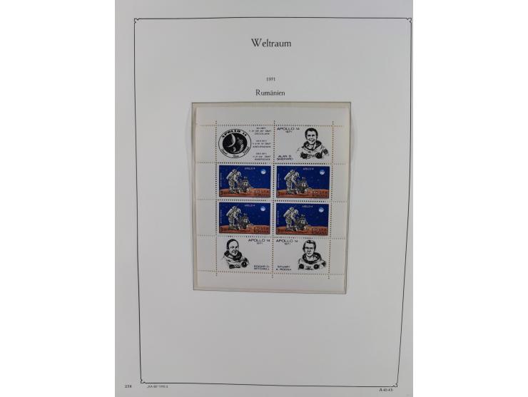 1969/2019, MNH collection of stamps and souvenir/mini/de luxe sheets in seven binders, comprising a wide range of attractive 