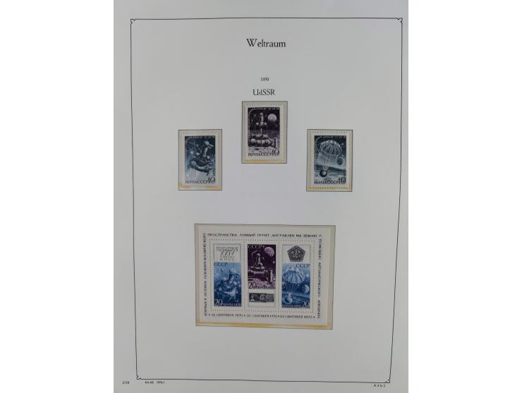 1969/2019, MNH collection of stamps and souvenir/mini/de luxe sheets in seven binders, comprising a wide range of attractive 