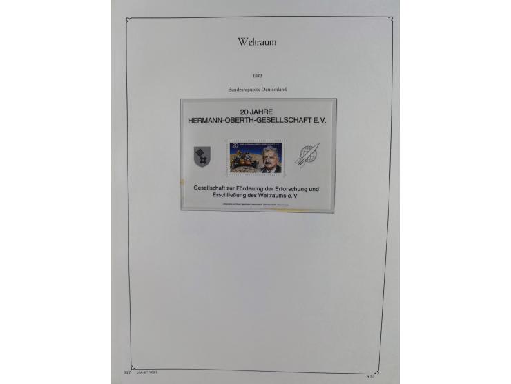 1969/2019, MNH collection of stamps and souvenir/mini/de luxe sheets in seven binders, comprising a wide range of attractive 