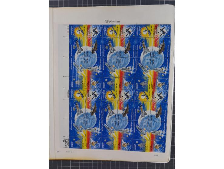 1969/2019, MNH collection of stamps and souvenir/mini/de luxe sheets in seven binders, comprising a wide range of attractive 