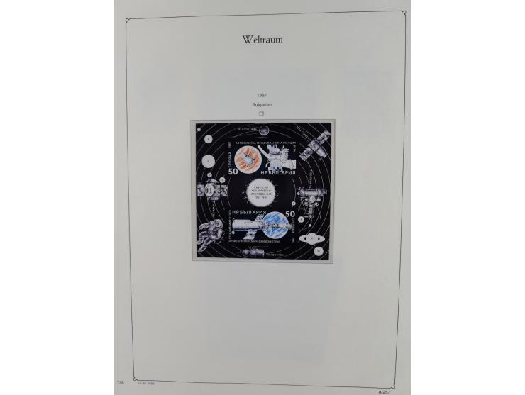 1969/2019, MNH collection of stamps and souvenir/mini/de luxe sheets in seven binders, comprising a wide range of attractive 