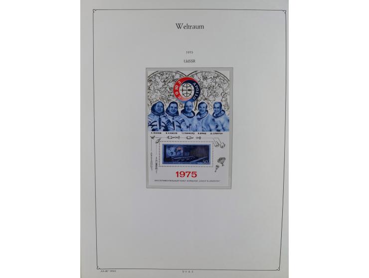 1969/2019, MNH collection of stamps and souvenir/mini/de luxe sheets in seven binders, comprising a wide range of attractive 