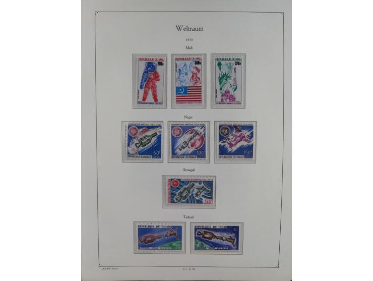 1969/2019, MNH collection of stamps and souvenir/mini/de luxe sheets in seven binders, comprising a wide range of attractive 