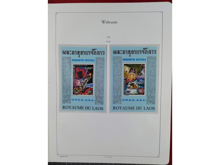 1969/2019, MNH collection of stamps and souvenir/mini/de luxe sheets in seven binders, comprising a wide range of attractive 